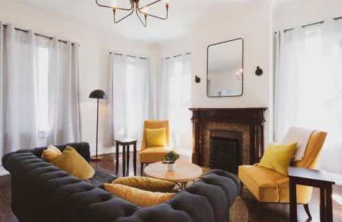 Entire Duplex 2 APTS & 6 BDRS near Forsyth Park! - Foto 1