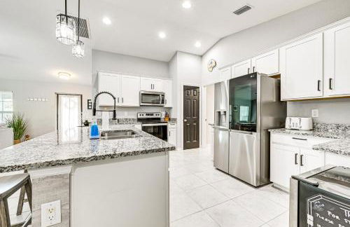 Saltwater Pool and Game Room Gulf Coast Retreat - Foto 10