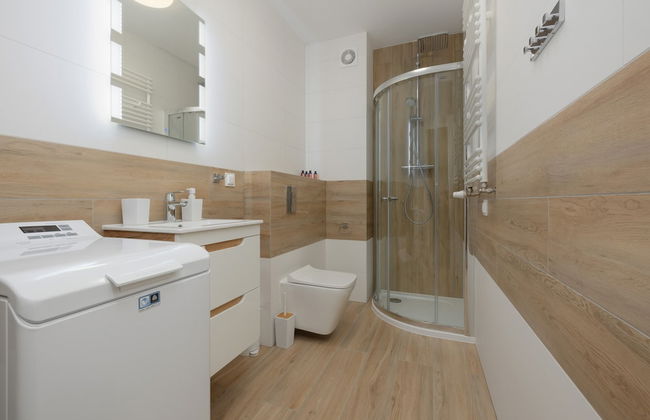 Little Laguna Apartments by Renters - Photo 14