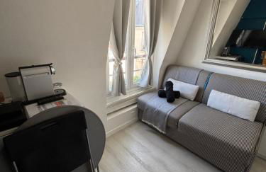 Paris 17ème - STUDIO compact 10m2 -110 sqf - coeur BATIGNOLLES - ideal SOLO traveler - Foto 59