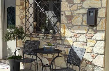 Lena's House Schimatari - Foto 21