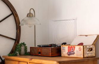 Cosy Cotswolds Cottage Farm Stay - Shepherds Rest - Photo 18