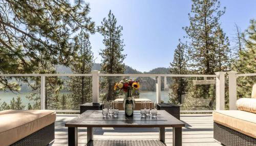 Breathtaking Lake Fernan Views & Cozy Comforts - Foto 2