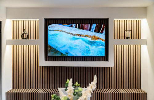 Newly renovated Atherton home by Train station - Foto 7