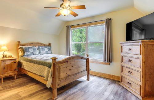 Murrayville Lakefront Cabin with Boat Slip and Grill! - Photo 15