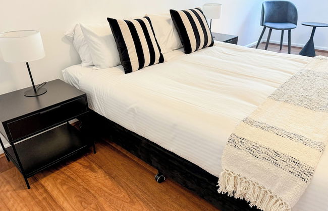 Montblu at Echo Point - Photo 25