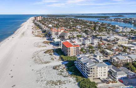 Newly Reno Beachfront Escape I Steps to Beach - Foto 50