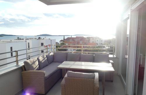 Seaside Serenity - Elegant Apartment with Stunning Sea Views - Foto 28