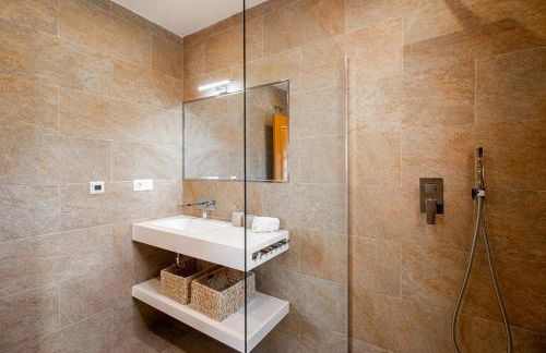 Tamango Hill, Nerja - Photo 19