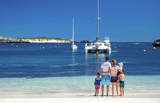 Perth and Fremantle Tour + Boat to Rottnest Island - Photo 4