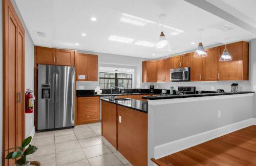 Enchanted 4BR Family Style Townhome in Disney Area - Photo 69