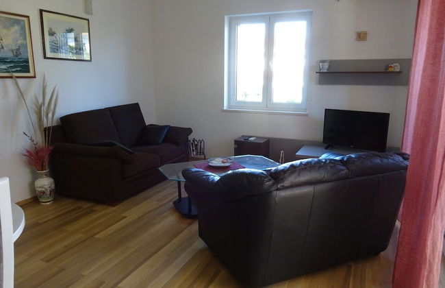Large Apartment in Malinska near Sea - Foto 4
