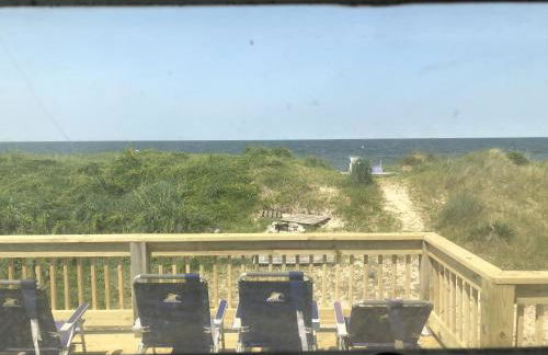 Beach Front on the Bay in our Rustic, Pet Friendly Cottage home - Photo 44
