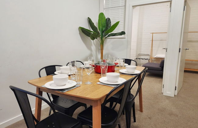 U Suites on Webb - Photo 51