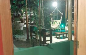 CHaLéS GuiGó, Refugio em meio a natureza - Photo 13