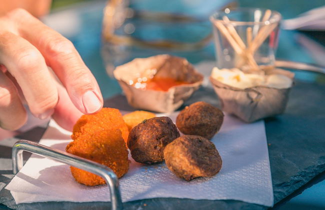 3 bedroom House in IJhorst with swimming pool and terrace - Photo 16