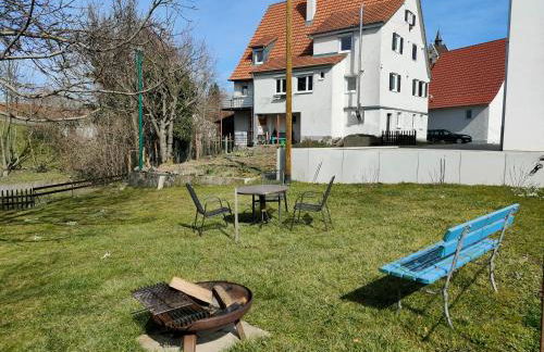 zentrale & ruhige Ferienwohnung - Foto 24