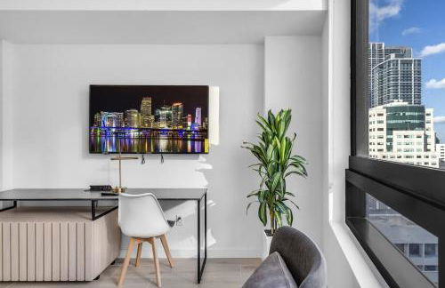 Modern Downtown Condo with Pool Gym BBQ Game Room CoWorking Spaces - Foto 20