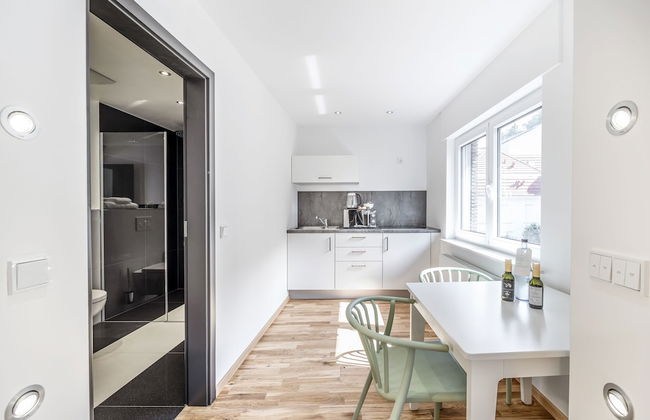 Nomad Serviced Apartments - Photo 15