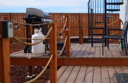 NEW Nook Tiny Home with Deck Firepit Skylights - Foto 26