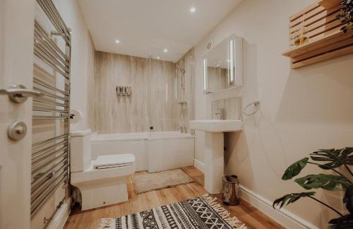 Newly Designed Home from Home in Retford - Foto 39