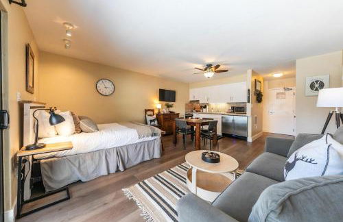 Charming Deluxe Studio w/Lake View #246 at Donner Lake Village - Foto 4