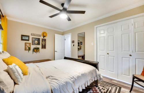 Riverfront Cuero Vacation Home with Spacious Deck! - Foto 19