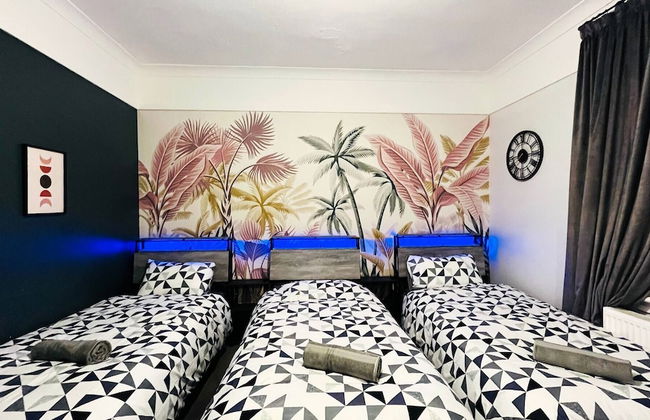 Luxury Entire Holiday Apartment - Self Checkin & Checkout - Foto 5