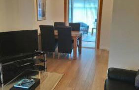 Three bedroom house in Culloden, Inverness - Photo 12