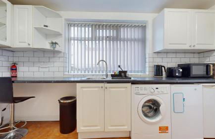 Modernised 3-bedroom Blackburn townhouse sleeps 6 - Foto 22