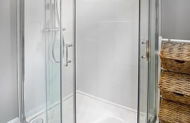 Maidenhead - 3 Bed House - Garden - Foto 18