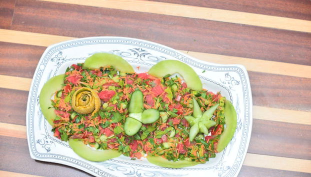 Enjoy a buffet lunch on board!