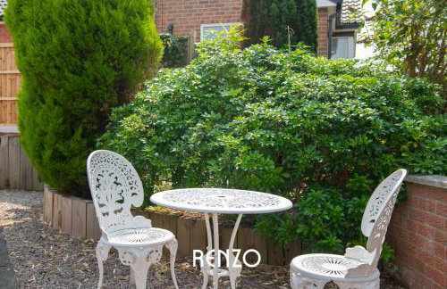 Vibrant 2-bed Home in Nottingham by Renzo, Free Driveway Parking, Sleeps 6! - Foto 29