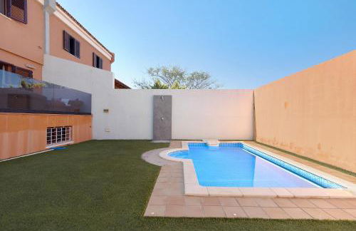 Chalet Vacacional El Agujero - Photo 2