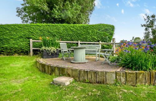 The Cottage Barn - Photo 12