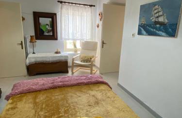 Village Mountain and Sea Horizon - Photo 8