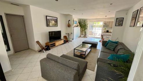 Villa Pura Vida - 6 personnes - piscine, jaccuzi et cuisine d'été - Foto 2