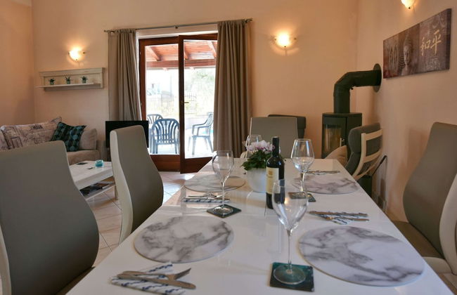 Nice Holiday House With Private Pool & Roof Terrace - Foto 17