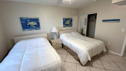 Beachside Condo in Cocoa Beach, Florida - 125 Feet to Beach! - Foto 3
