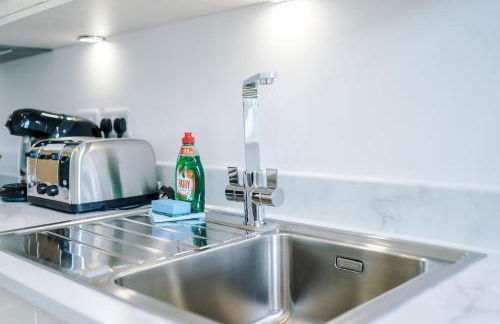 Stylish 1-Bedroom Getaway in Sale - Photo 30