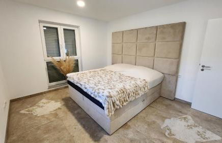 Apartement 2 Schlafzimmer 300 m zur Würth Hauptzentrale - Foto 9