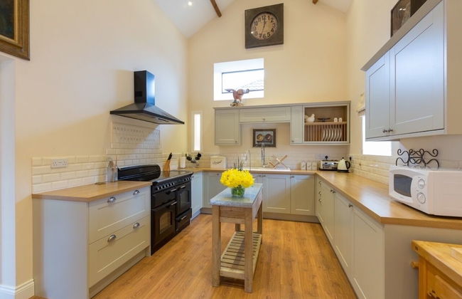 Muddifords Court - Photo 12