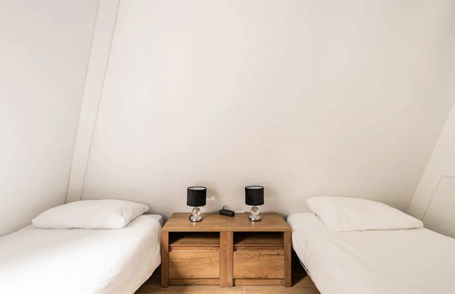 Charming Holiday Home in Poortugaal With Garden - Foto 7