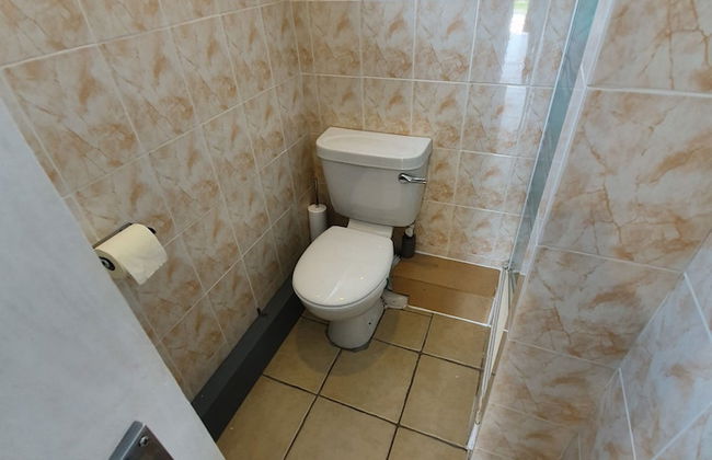 Lovely Relaxing two Bedroom Holiday Chalet - Foto 12