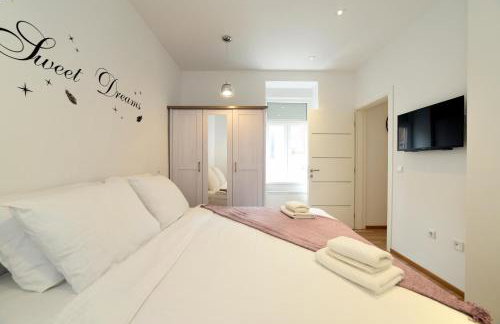 Lumi Primorska - Bright & Peaceful Courtyard Apartment - Foto 6