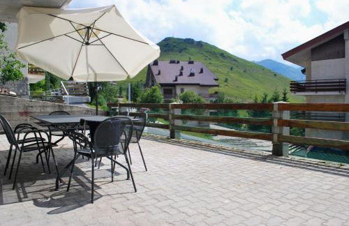 STUPENDO 3 CAMERE, PISCINA, BOX, VICINISSIMO PISTE - Foto 8