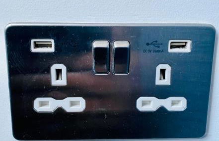 New studio flat overlooking city centre - Foto 6