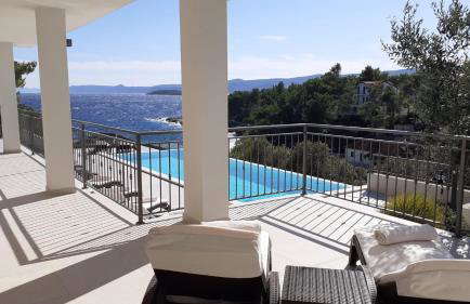 HOLIDAY HVAR lux - Photo 17