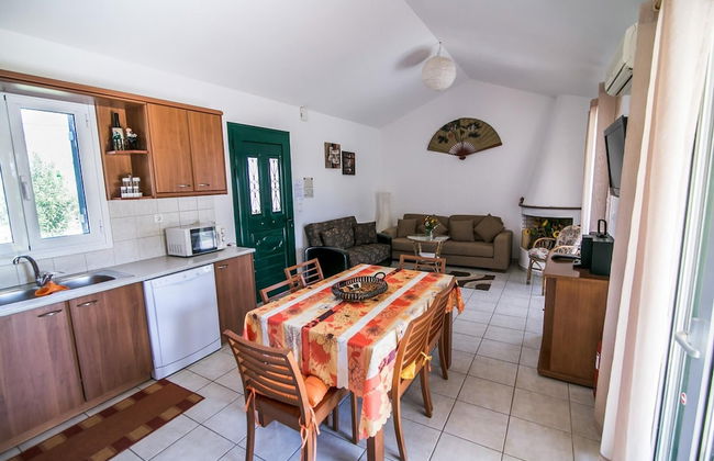 Villa Melissa Large Private Pool Walk to Beach Sea Views A C Wifi Car Not Required - 1926 - Foto 68