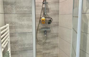 Studio - Centre - Gare - wifi - Foto 21